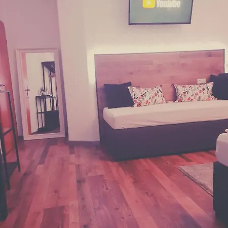 Gasthaus Zum Hirsch Hotel