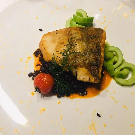 Gasthaus Zum Hirsch *